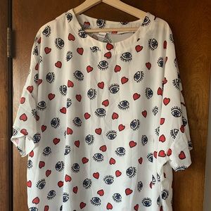 Oversized light blouse